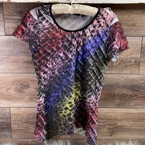 Notations Ladies Short Sleeve Top, Size Petite Small, Multicolor Animal Print - Picture 3 of 6